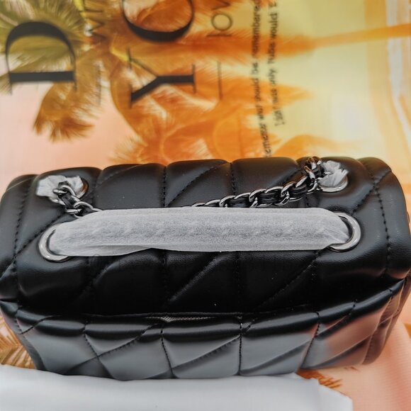 Coach Tabby Shoulder Bag 20 With Pillow Quilting - Picture 6 of 13